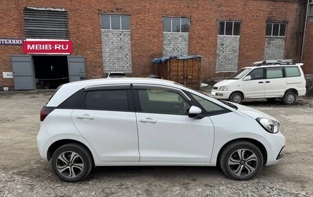 Honda Fit, 2020 год, 920 000 рублей, 3 фотография