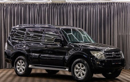 Mitsubishi Pajero IV, 2013 год, 1 795 000 рублей, 3 фотография