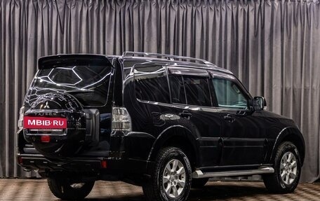 Mitsubishi Pajero IV, 2013 год, 1 795 000 рублей, 6 фотография