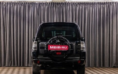 Mitsubishi Pajero IV, 2013 год, 1 795 000 рублей, 5 фотография