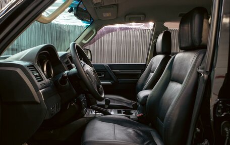 Mitsubishi Pajero IV, 2013 год, 1 795 000 рублей, 11 фотография