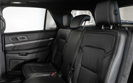 Ford Explorer VI, 2016 год, 2 993 000 рублей, 17 фотография