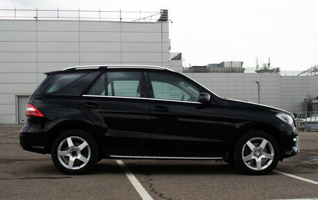 Mercedes-Benz M-Класс, 2012 год, 3 500 000 рублей, 4 фотография