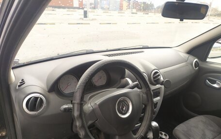 Renault Logan I, 2010 год, 370 000 рублей, 7 фотография