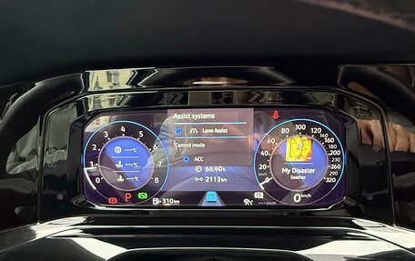 Volkswagen Golf VIII, 2021 год, 2 800 000 рублей, 12 фотография