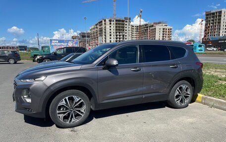 Hyundai Santa Fe IV, 2018 год, 2 650 000 рублей, 4 фотография
