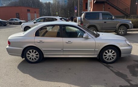 Hyundai Sonata IV рестайлинг, 2010 год, 1 000 000 рублей, 2 фотография