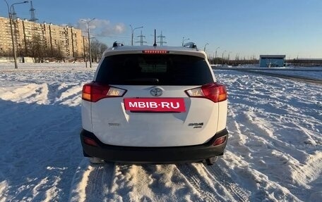 Toyota RAV4, 2013 год, 2 200 000 рублей, 5 фотография