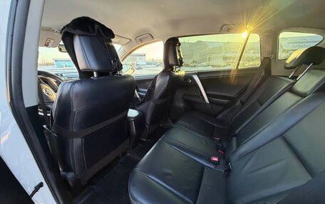 Toyota RAV4, 2013 год, 2 200 000 рублей, 20 фотография