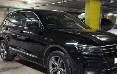 Volkswagen Tiguan II, 2019 год, 2 950 000 рублей, 8 фотография