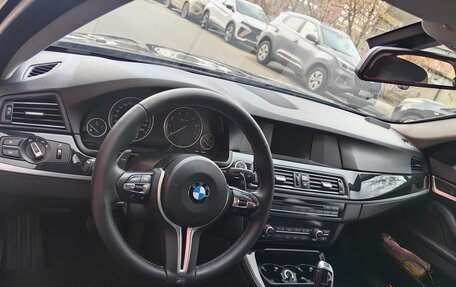 BMW 5 серия, 2013 год, 1 750 000 рублей, 16 фотография