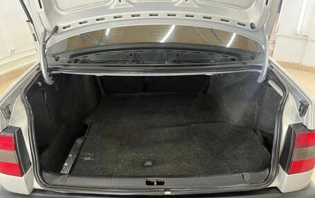 Volkswagen Passat B4, 1996 год, 335 000 рублей, 6 фотография