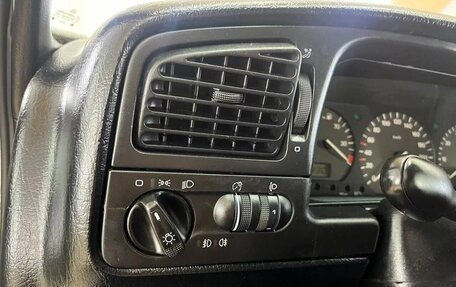 Volkswagen Passat B4, 1996 год, 335 000 рублей, 19 фотография