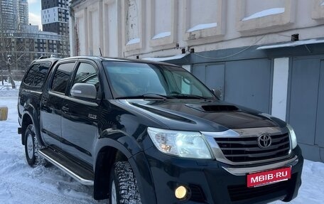Toyota Hilux VII, 2014 год, 2 350 000 рублей, 1 фотография