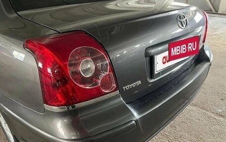 Toyota Avensis III рестайлинг, 2008 год, 1 127 000 рублей, 33 фотография