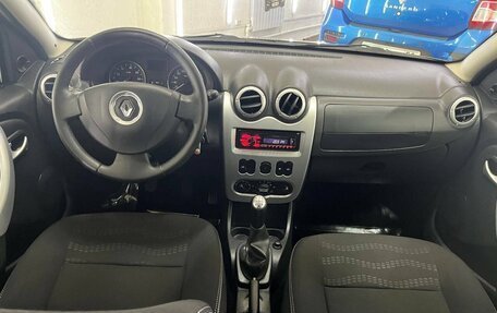 Renault Sandero I, 2014 год, 997 000 рублей, 29 фотография