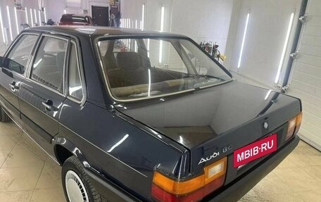 Audi 80, 1985 год, 275 000 рублей, 4 фотография