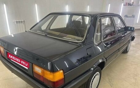 Audi 80, 1985 год, 275 000 рублей, 6 фотография