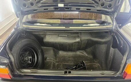 Audi 80, 1985 год, 275 000 рублей, 25 фотография