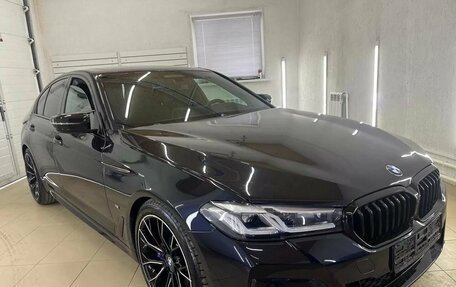 BMW 5 серия, 2022 год, 5 430 000 рублей, 4 фотография