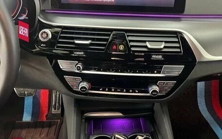 BMW 5 серия, 2022 год, 5 430 000 рублей, 19 фотография