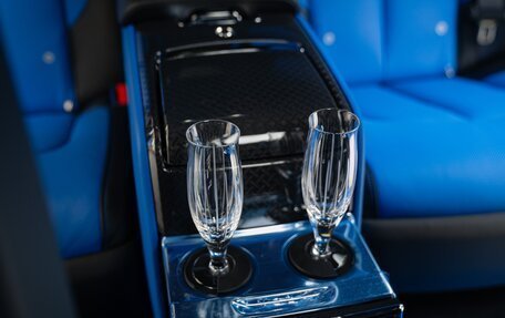 Rolls-Royce Cullinan, 2026 год, 78 000 000 рублей, 34 фотография