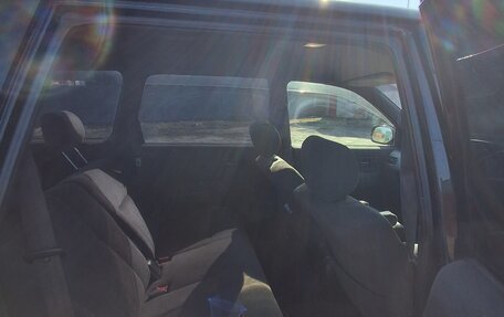 Toyota Gaia, 2001 год, 550 000 рублей, 18 фотография