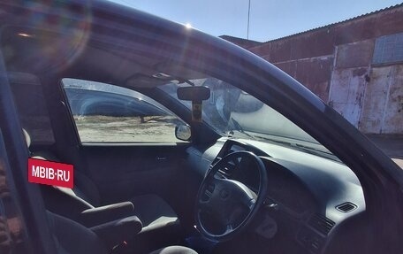 Toyota Gaia, 2001 год, 550 000 рублей, 20 фотография