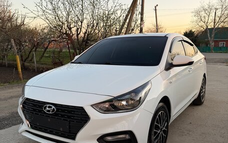 Hyundai Solaris II рестайлинг, 2018 год, 1 200 000 рублей, 3 фотография