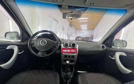 Renault Sandero I, 2013 год, 847 000 рублей, 26 фотография