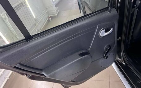 Renault Sandero I, 2013 год, 847 000 рублей, 29 фотография