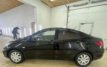 Hyundai Solaris II рестайлинг, 2011 год, 930 000 рублей, 4 фотография