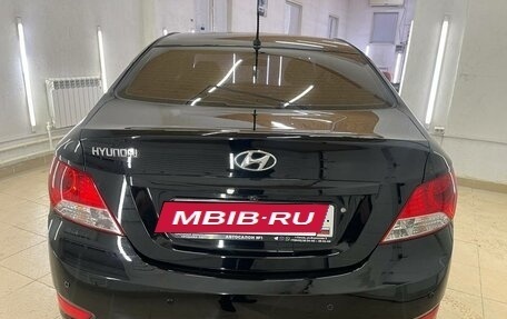 Hyundai Solaris II рестайлинг, 2011 год, 930 000 рублей, 5 фотография