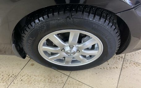 Hyundai Solaris II рестайлинг, 2011 год, 930 000 рублей, 13 фотография