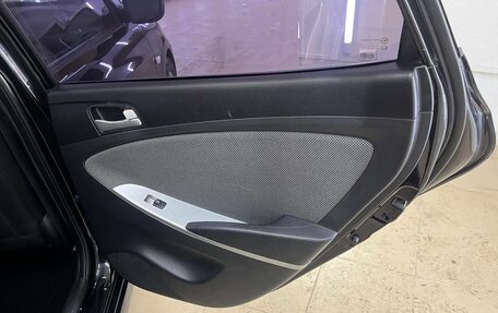 Hyundai Solaris II рестайлинг, 2011 год, 930 000 рублей, 36 фотография