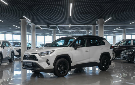 Toyota RAV4, 2022 год, 3 800 000 рублей, 1 фотография