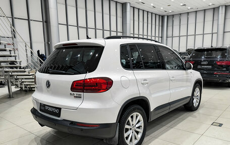 Volkswagen Tiguan I, 2016 год, 2 099 000 рублей, 6 фотография