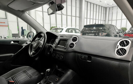 Volkswagen Tiguan I, 2016 год, 2 099 000 рублей, 13 фотография