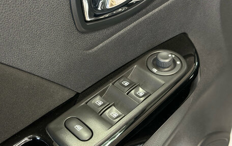 Renault Kaptur I рестайлинг, 2017 год, 1 590 000 рублей, 15 фотография