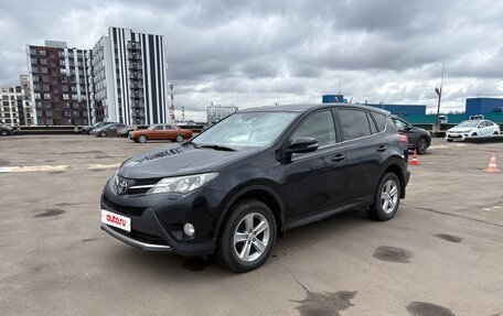 Toyota RAV4, 2013 год, 2 250 000 рублей, 2 фотография