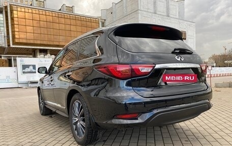 Infiniti QX60 I рестайлинг, 2017 год, 1 720 000 рублей, 15 фотография