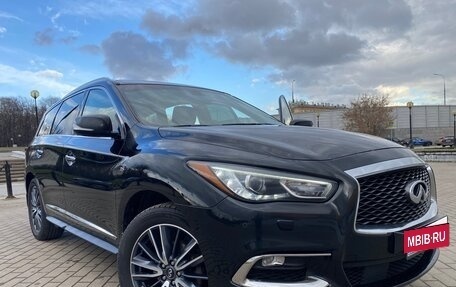 Infiniti QX60 I рестайлинг, 2017 год, 1 720 000 рублей, 16 фотография