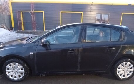 Chevrolet Cruze II, 2012 год, 800 000 рублей, 3 фотография