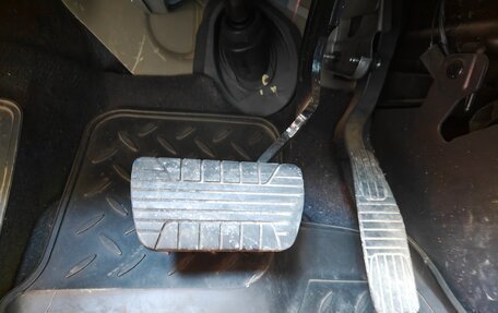 Opel Antara I, 2008 год, 1 200 000 рублей, 31 фотография