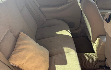 Toyota Corolla, 2001 год, 690 000 рублей, 10 фотография