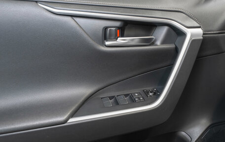 Toyota RAV4, 2022 год, 3 800 000 рублей, 14 фотография