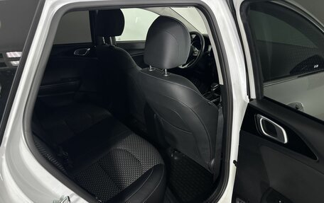 KIA cee'd III, 2022 год, 2 350 000 рублей, 16 фотография