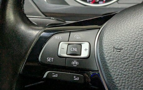 Volkswagen Tiguan II, 2020 год, 2 700 000 рублей, 5 фотография