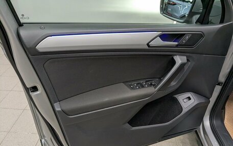 Volkswagen Tiguan II, 2020 год, 2 700 000 рублей, 10 фотография