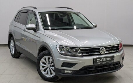 Volkswagen Tiguan II, 2020 год, 2 700 000 рублей, 29 фотография